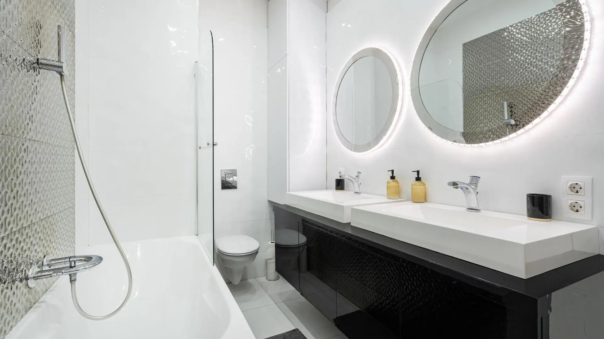 Opera Balkony Luxury Apartment With Free Parking 布达佩斯